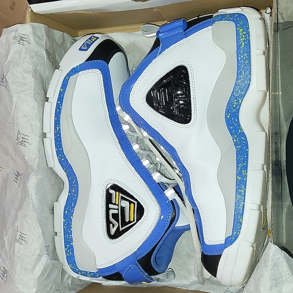 Fila Grant Hill 2 size 10.5 (I'm a size 11 and they fit perfect) - Picture 1 of 4